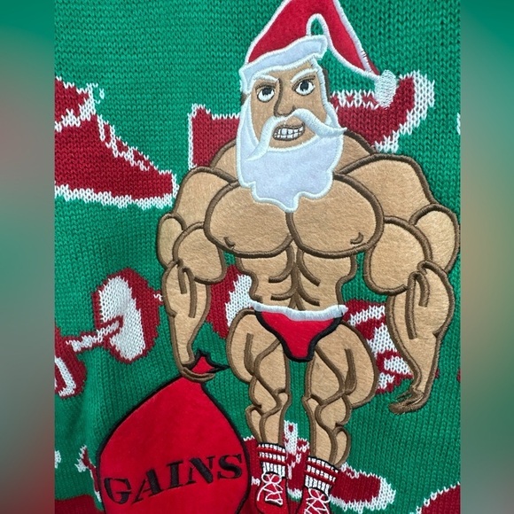 Men's Blizzard Bay Buff Workout Santa Gains Ugly Christmas Sweater - Size M New - Picture 4 of 6